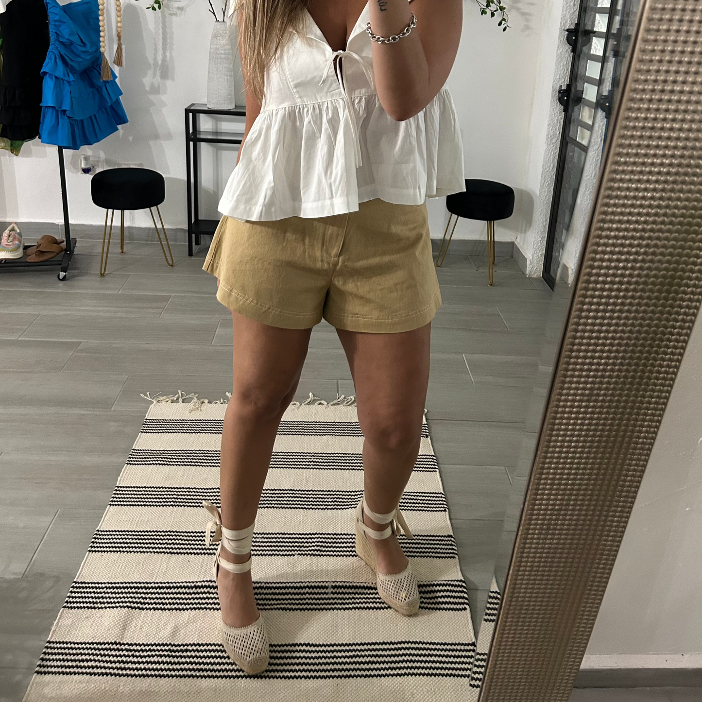 Mustard Mood Short